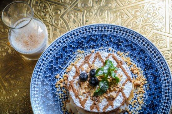 Pastilla au lait dessert marocain Marrakech